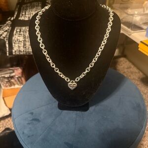 Chic Silver Chain Necklace with Heart Pendant